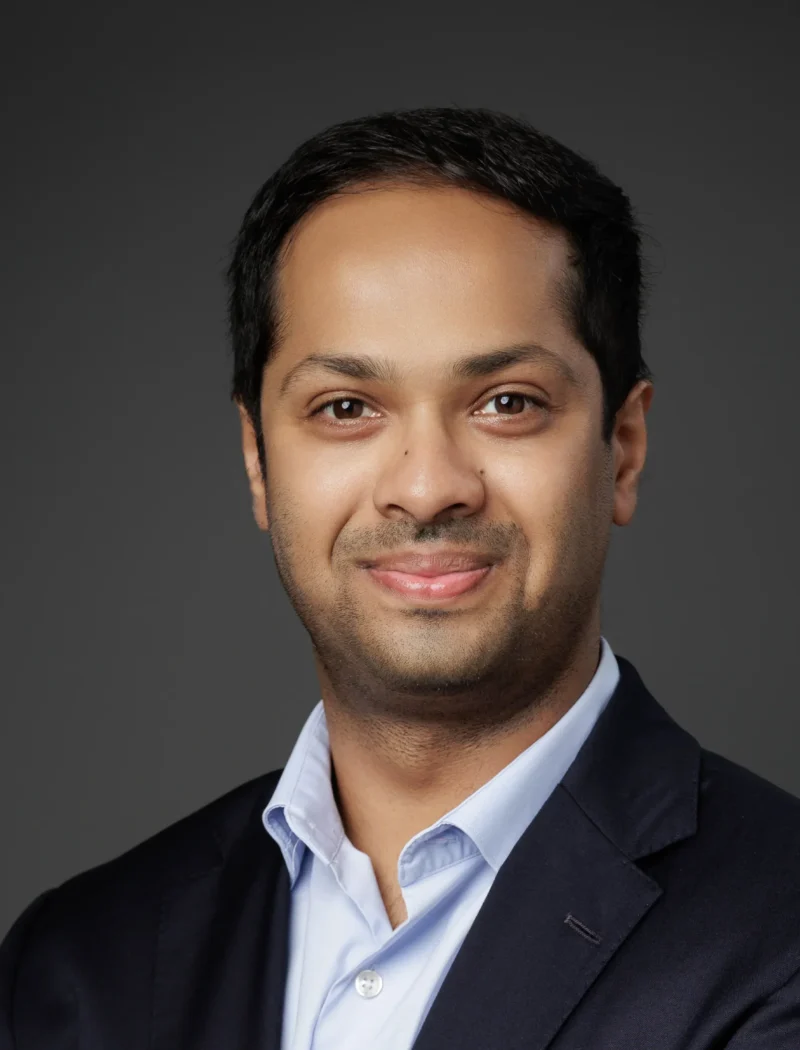 Naveed Cader- CEO of Scope Cinemas with The Business ICON Magazine