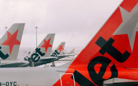 Jetstar Melbourne to Colombo, low cost Sri Lanka flights, new 2026 route, Dreamliner upgrades, cheap fares Australia to Sri Lanka, Melbourne Airport international travel, Colombo tourism, Jetstar aviation news, travel deals, explore Sri Lanka.